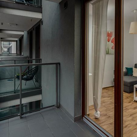 Chill Apartments Wola Center Varsó Kültér fotó