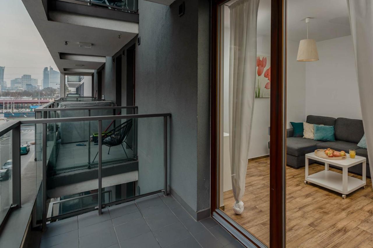 Chill Apartments Wola Center Varsó Kültér fotó